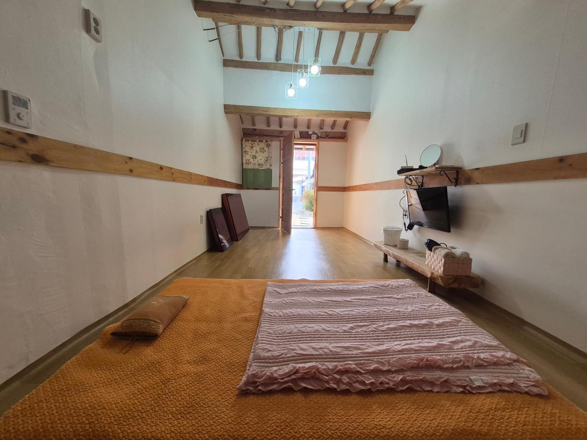 Jeonju Tosarang Guesthouse Δωμάτιο φωτογραφία