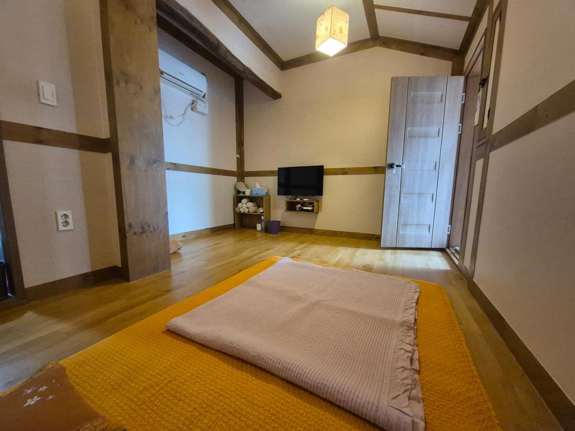 Jeonju Tosarang Guesthouse Δωμάτιο φωτογραφία